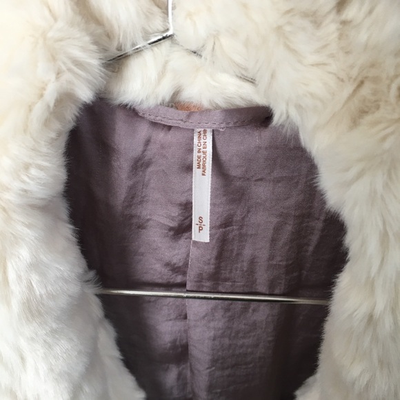 FREE PEOPLE Embroidered Cascade Fur Jacket Sz S - Picture 8 of 9